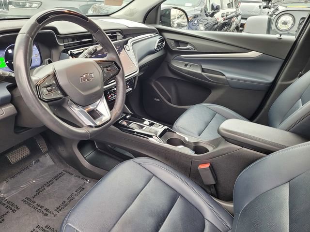 Used 2023 Chevrolet Bolt EUV Premier w/ Sun & Sound Package image 11