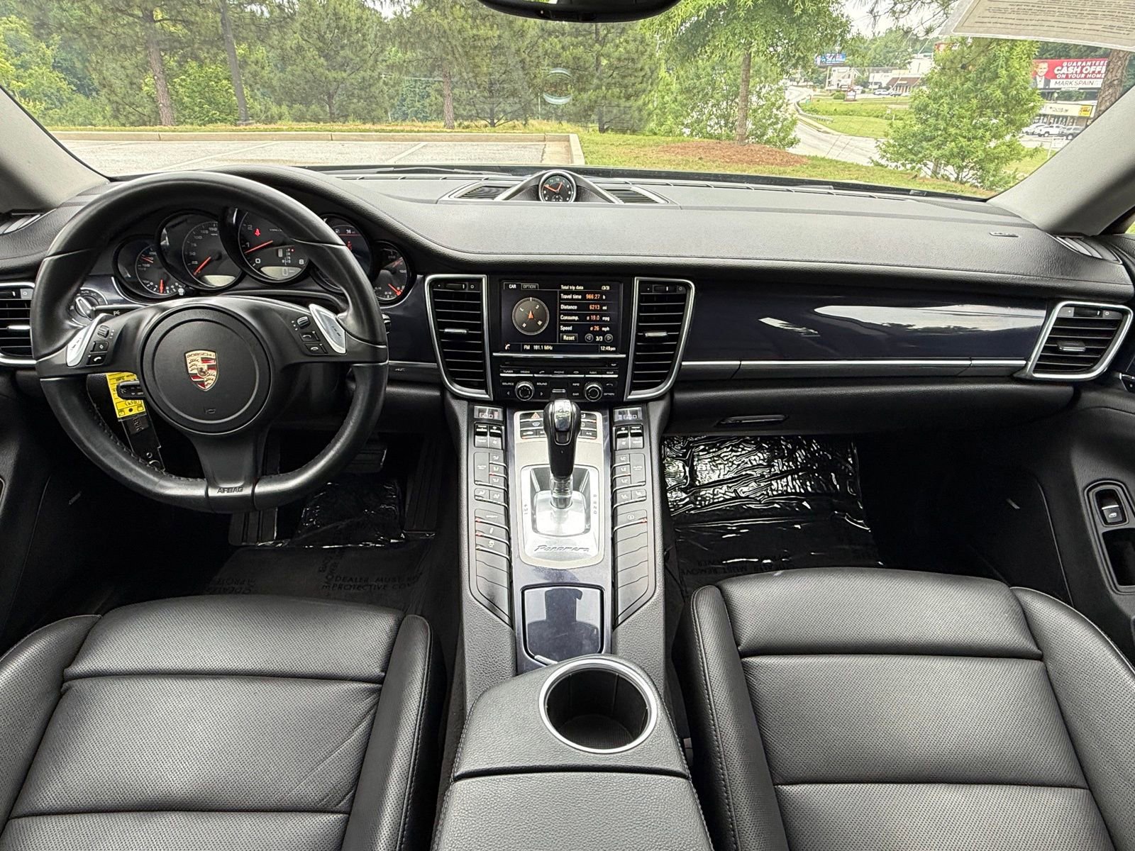 Used 2014 Porsche Panamera RWD image 23