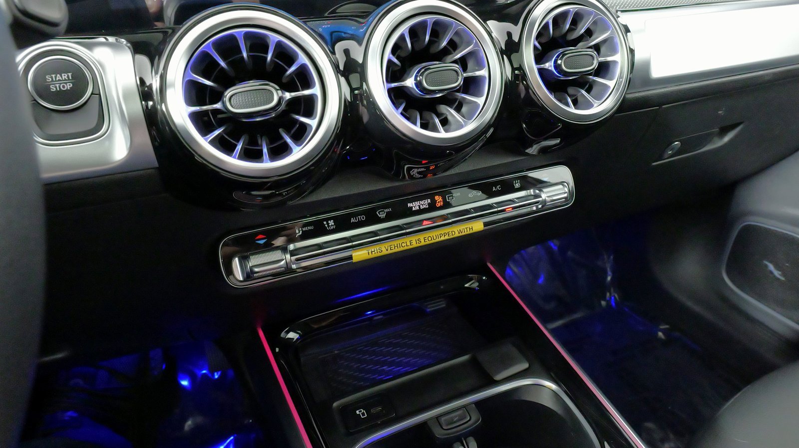 Used 2022 Mercedes-Benz EQB 300 4MATIC image 53