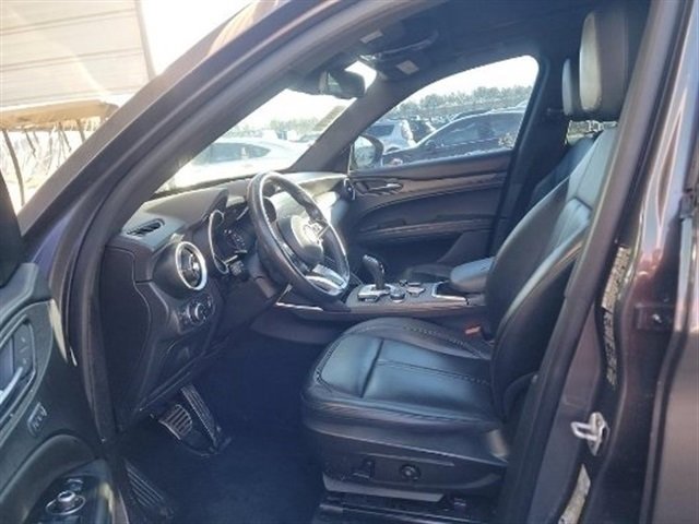 Used 2022 Alfa Romeo Stelvio Ti w/ Active Assist Plus Package image 3