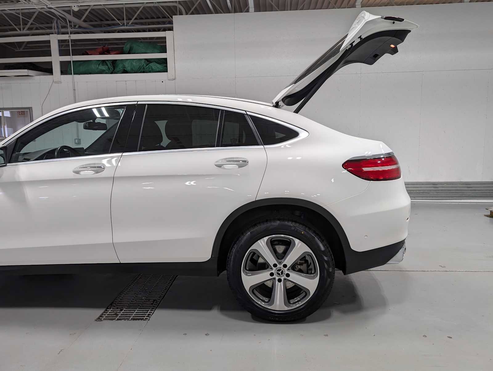 Certified 2019 Mercedes-Benz GLC 300 GLC 300 image 9