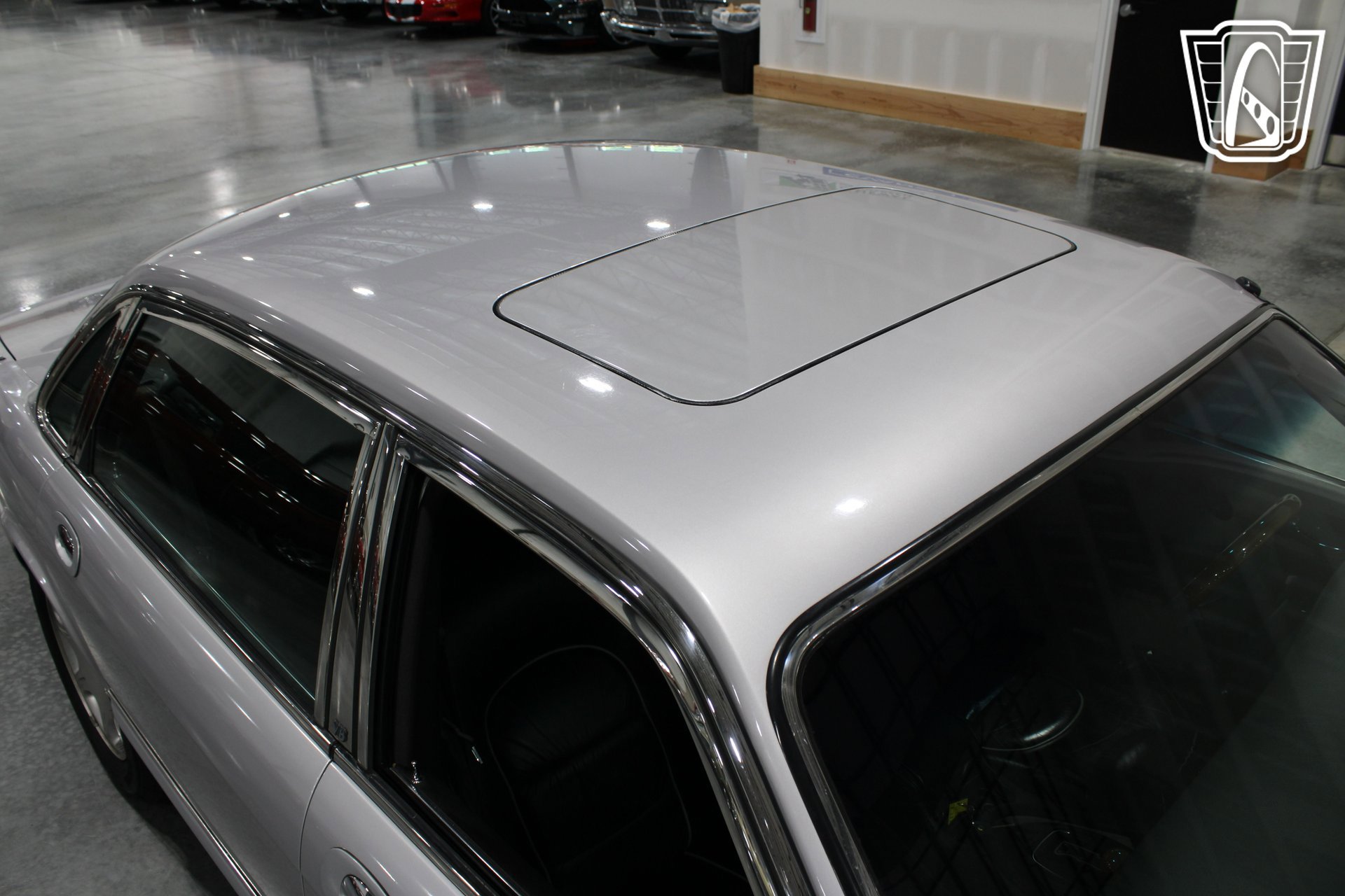 Used 2002 Jaguar XJ8 L RWD image 34