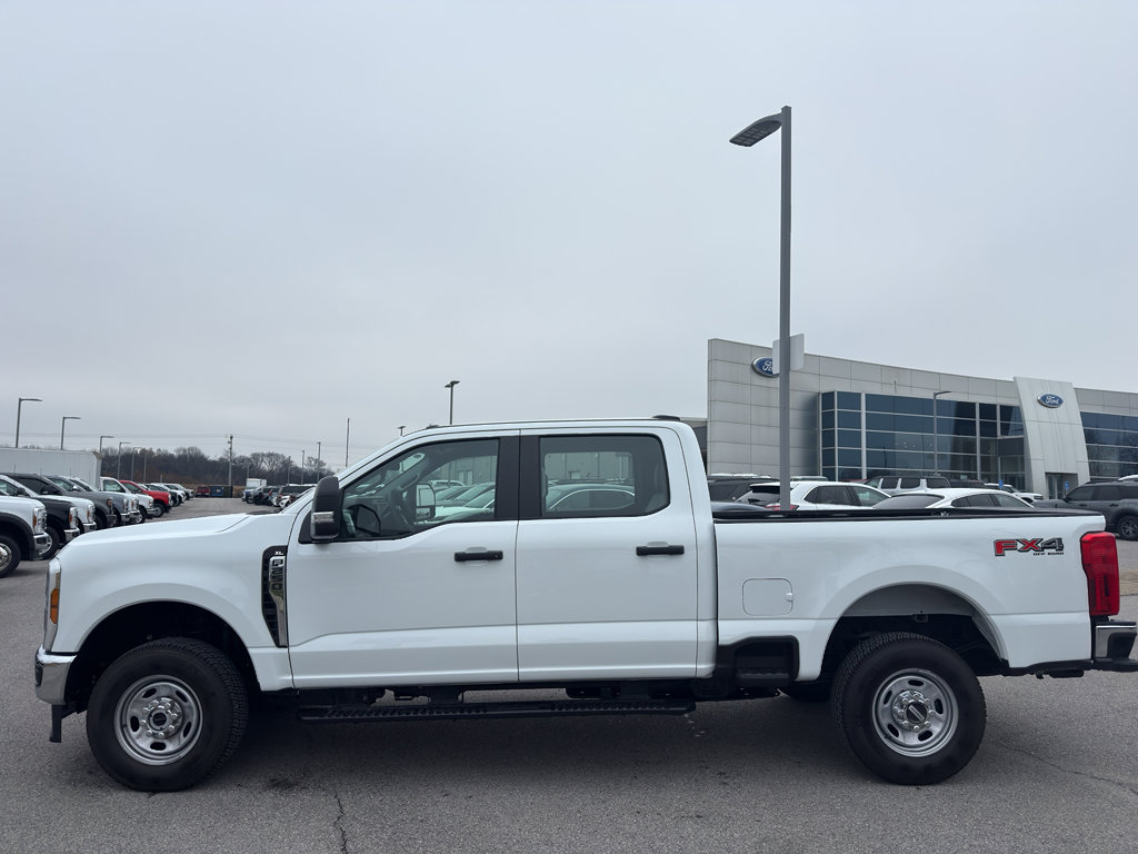 Used 2025 Ford F250 XL w/ FX4 Off-Road Package image 8