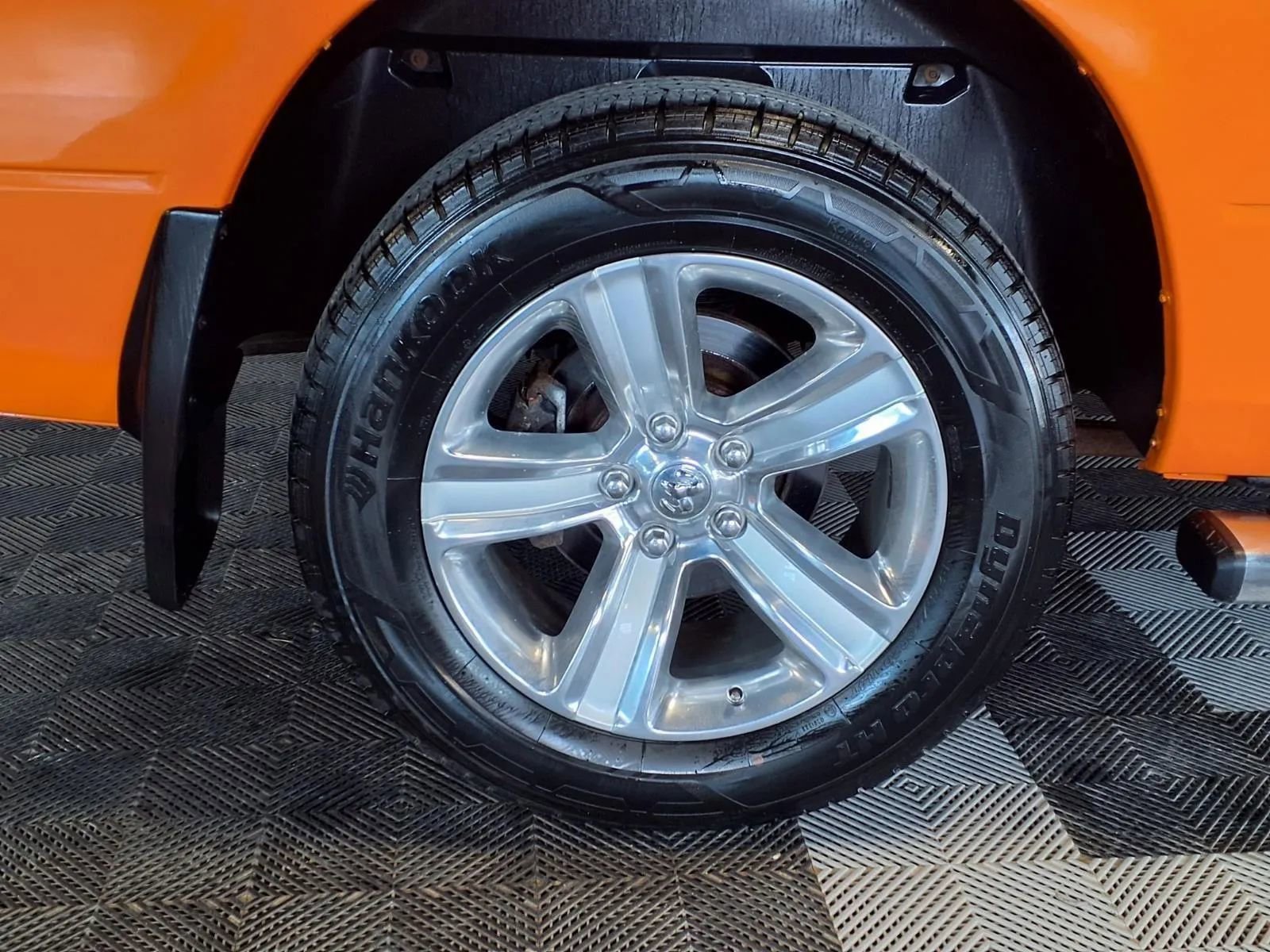 Used 2015 RAM 1500 Sport w/ Ignition Orange Sport Package image 8