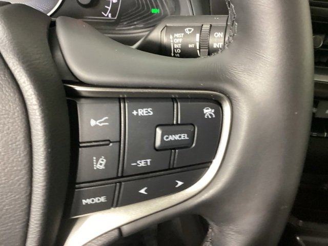 Used 2024 Lexus UX 250h AWD image 28
