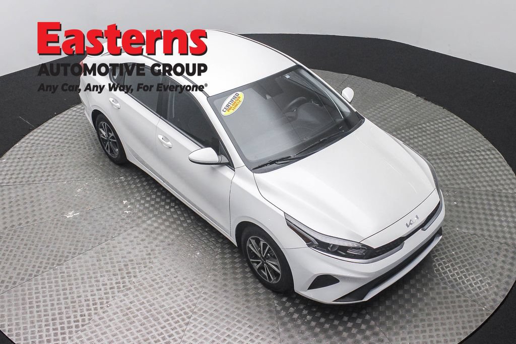 Used 2023 Kia Forte LXS FWD image 5