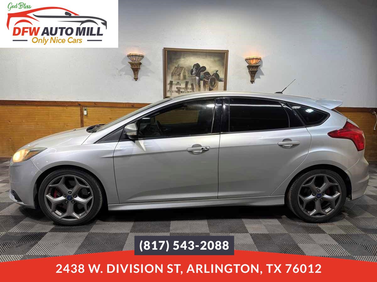 Used 2014 Ford Focus ST image 1