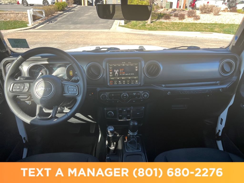 Used 2023 Jeep Wrangler Unlimited w/ 8.4" Radio Group AWD/4WD image 12