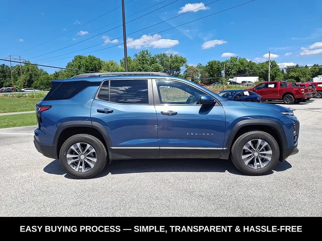 Used 2025 Chevrolet Equinox LT w/ Convenience Package II AWD/4WD image 9