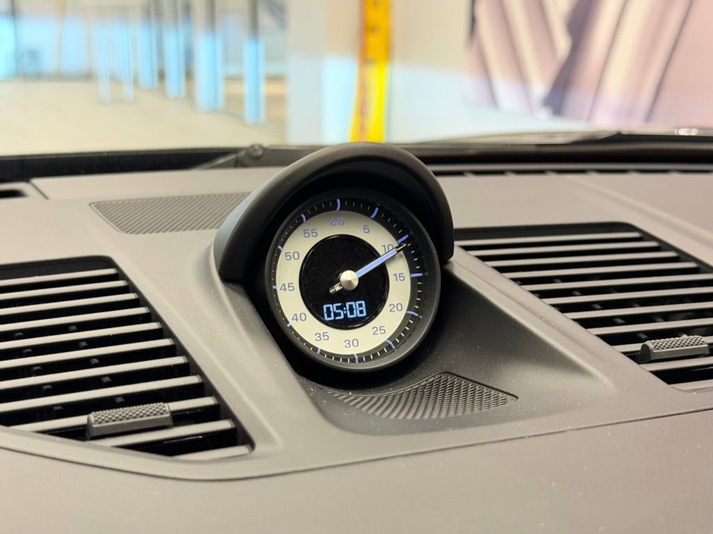 Used 2020 Porsche 911 Carrera S image 32