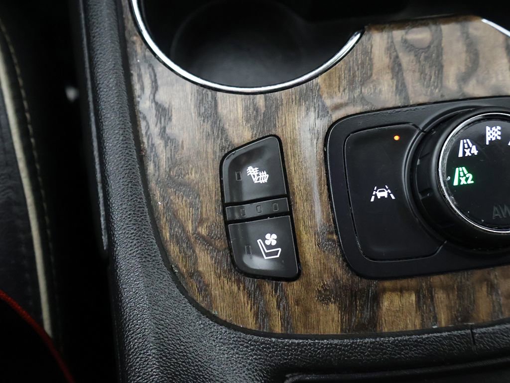 Used 2020 GMC Acadia Denali image 59