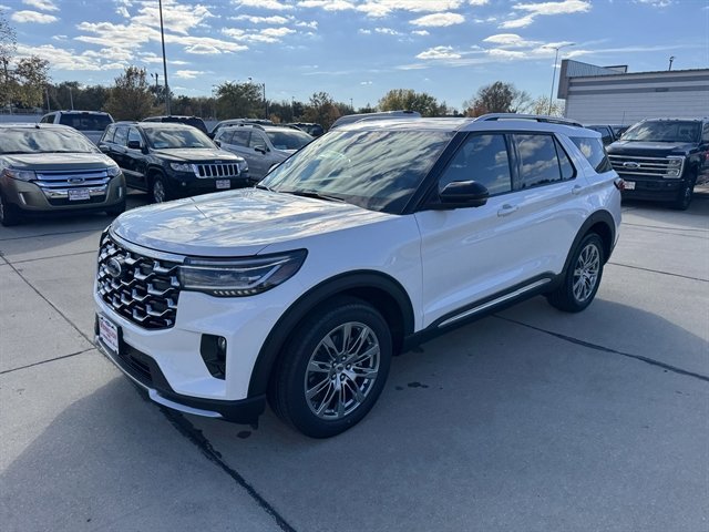 New 2026 Ford Explorer Platinum image 7