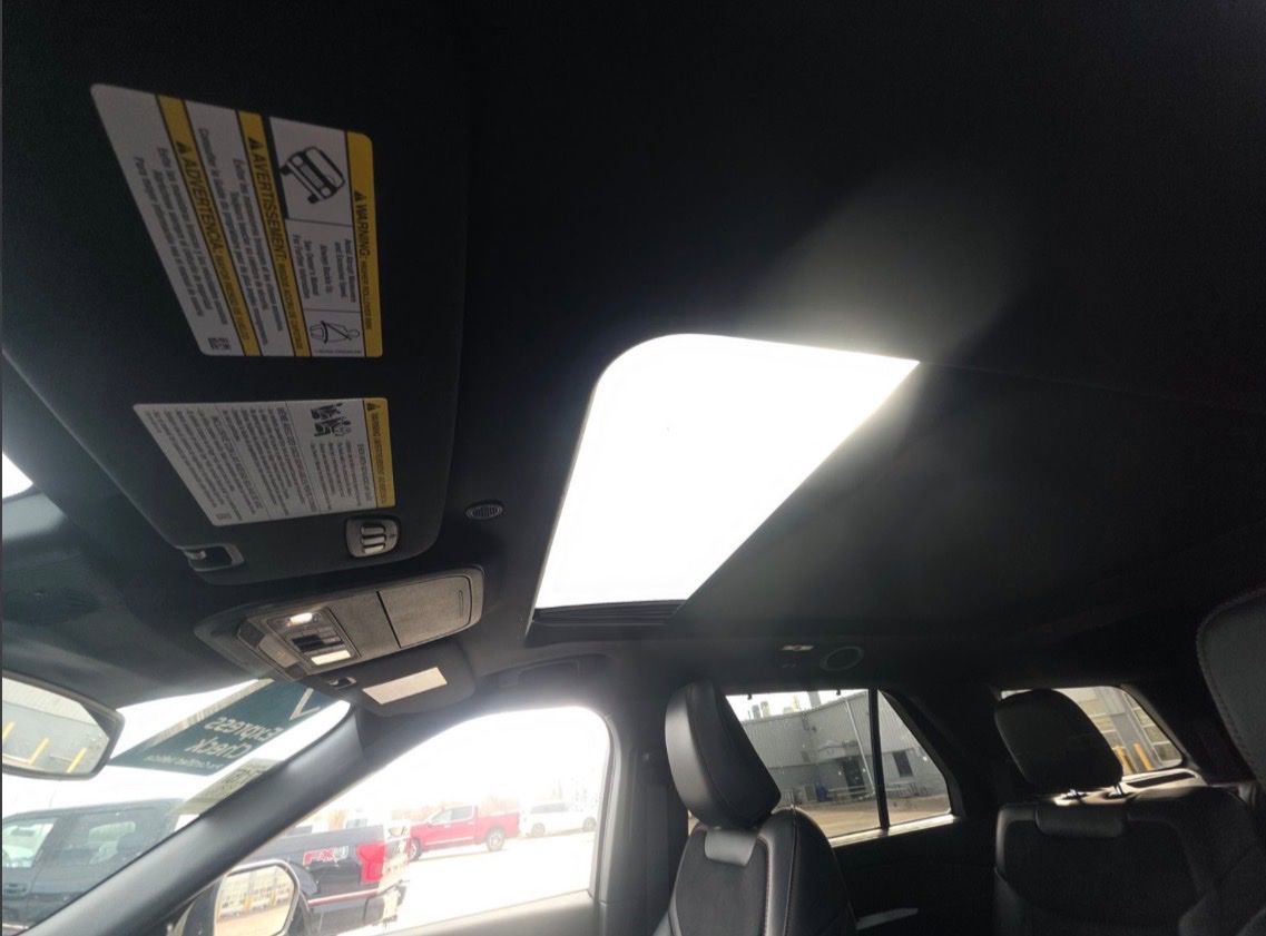 Used 2025 Ford Explorer ST image 8