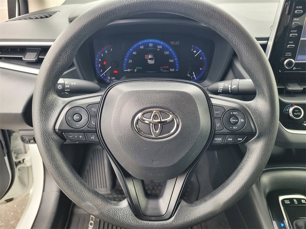 Used 2021 Toyota Corolla LE image 21