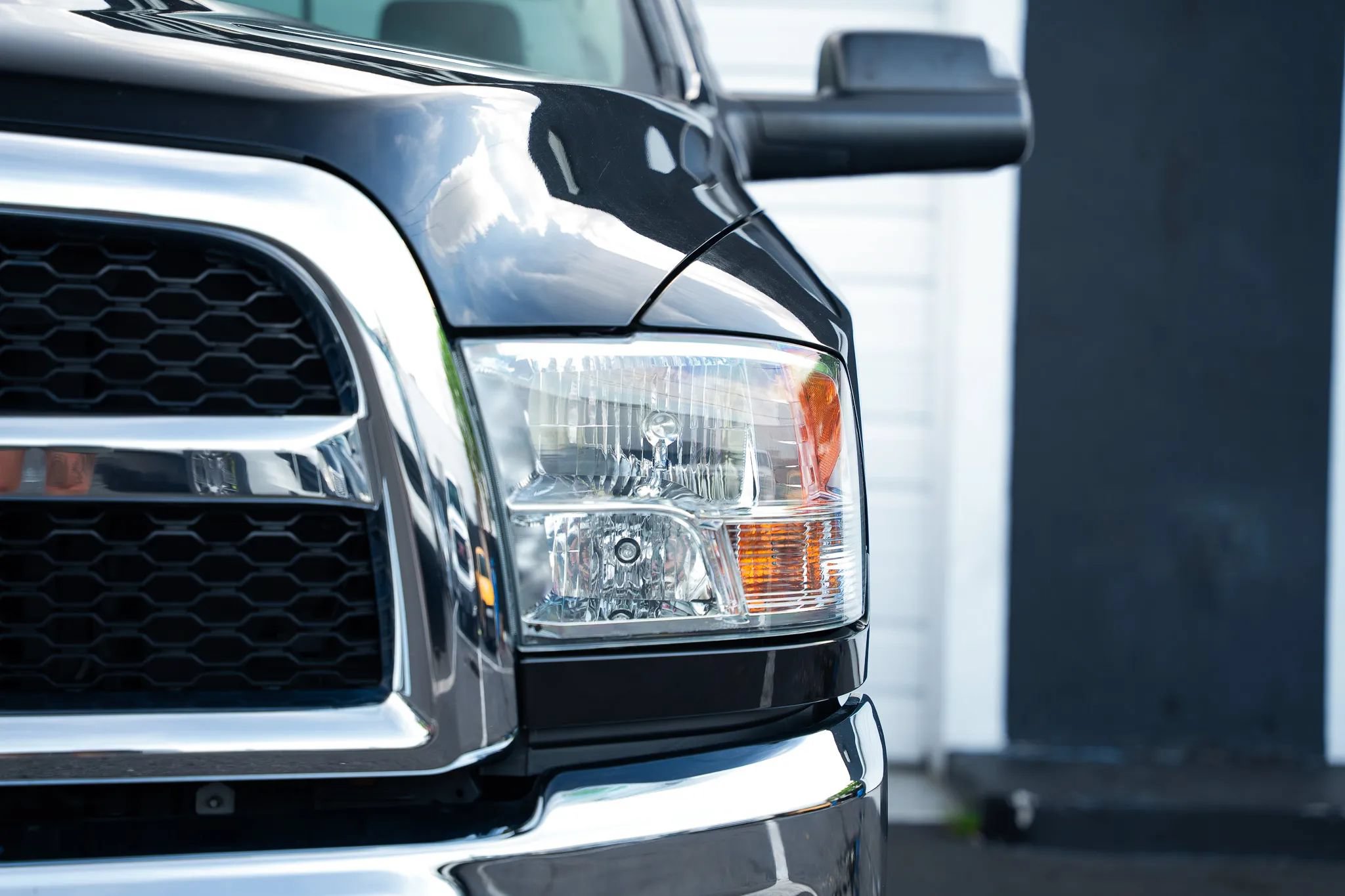 Used 2018 RAM 3500 SLT w/ Snow Chief Group AWD/4WD image 28