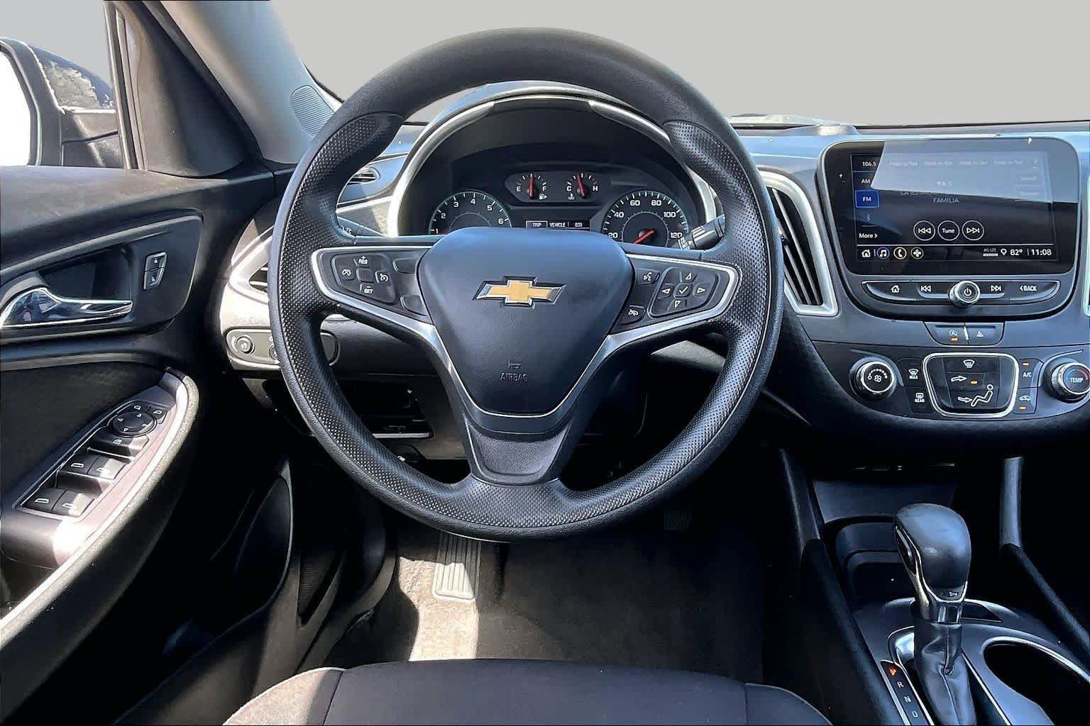 Used 2022 Chevrolet Malibu LS FWD image 6