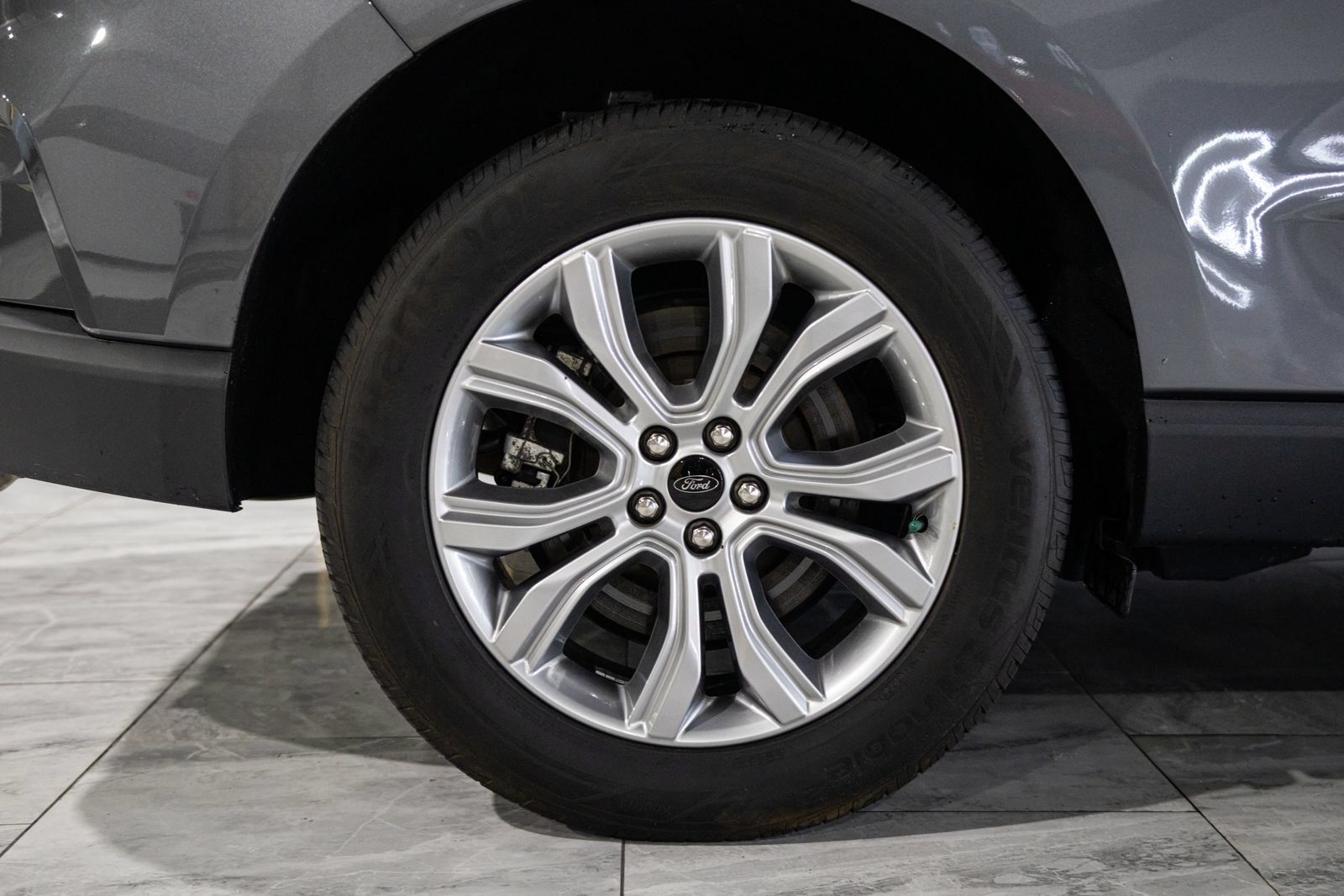 Used 2024 Ford Edge Titanium AWD/4WD image 32