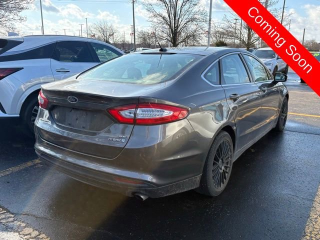 Used 2016 Ford Fusion SE w/ Equipment Group 502A image 6