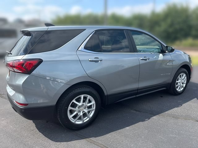 Used 2024 Chevrolet Equinox LT AWD/4WD image 5