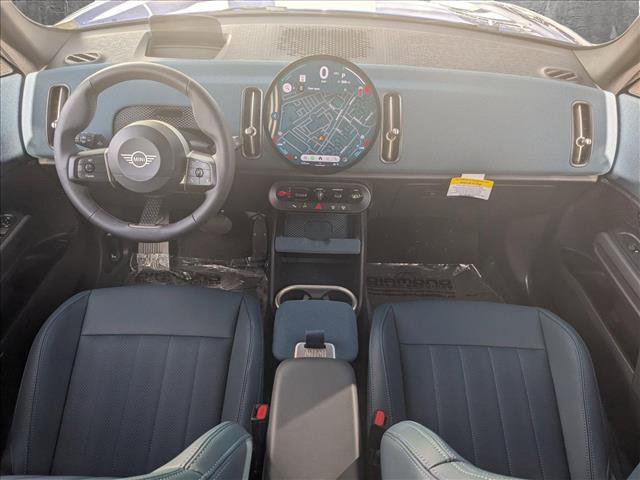 Used 2025 MINI Cooper Countryman S w/ Comfort Package Max image 15