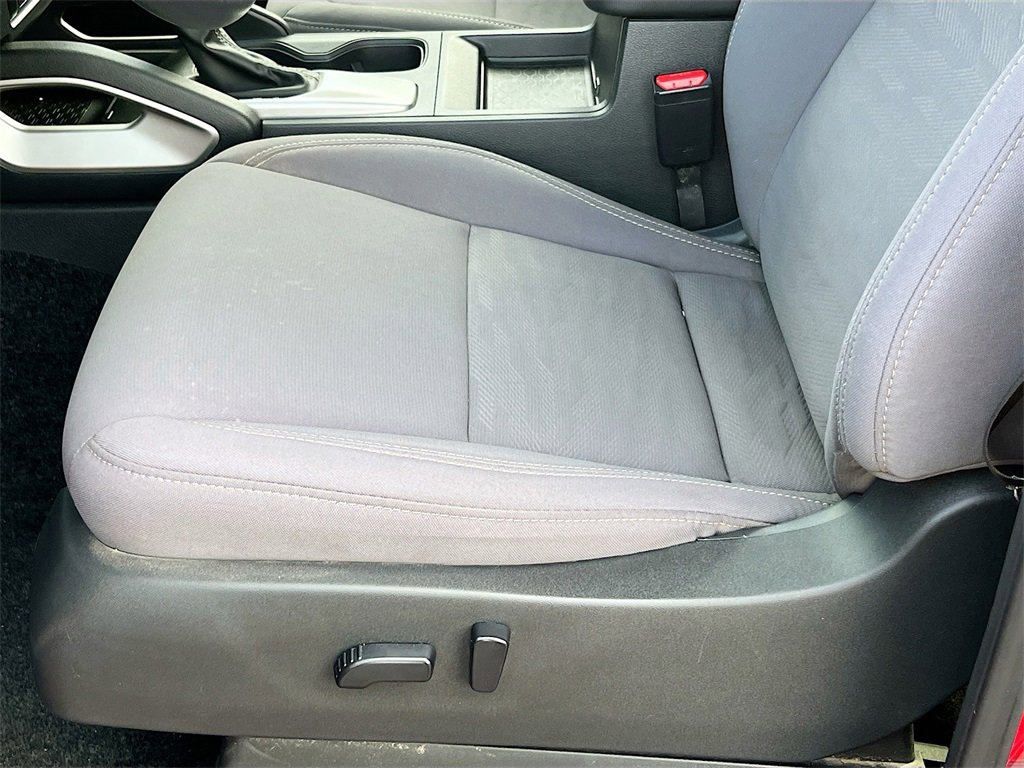 Used 2022 Nissan Frontier SV w/ Technology Package image 18