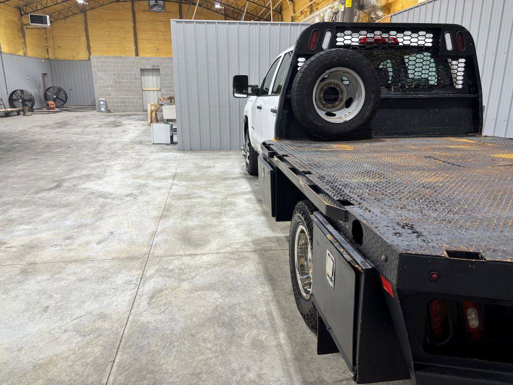 Used 2017 Chevrolet Silverado 3500 W/T w/ WT Convenience Package image 9