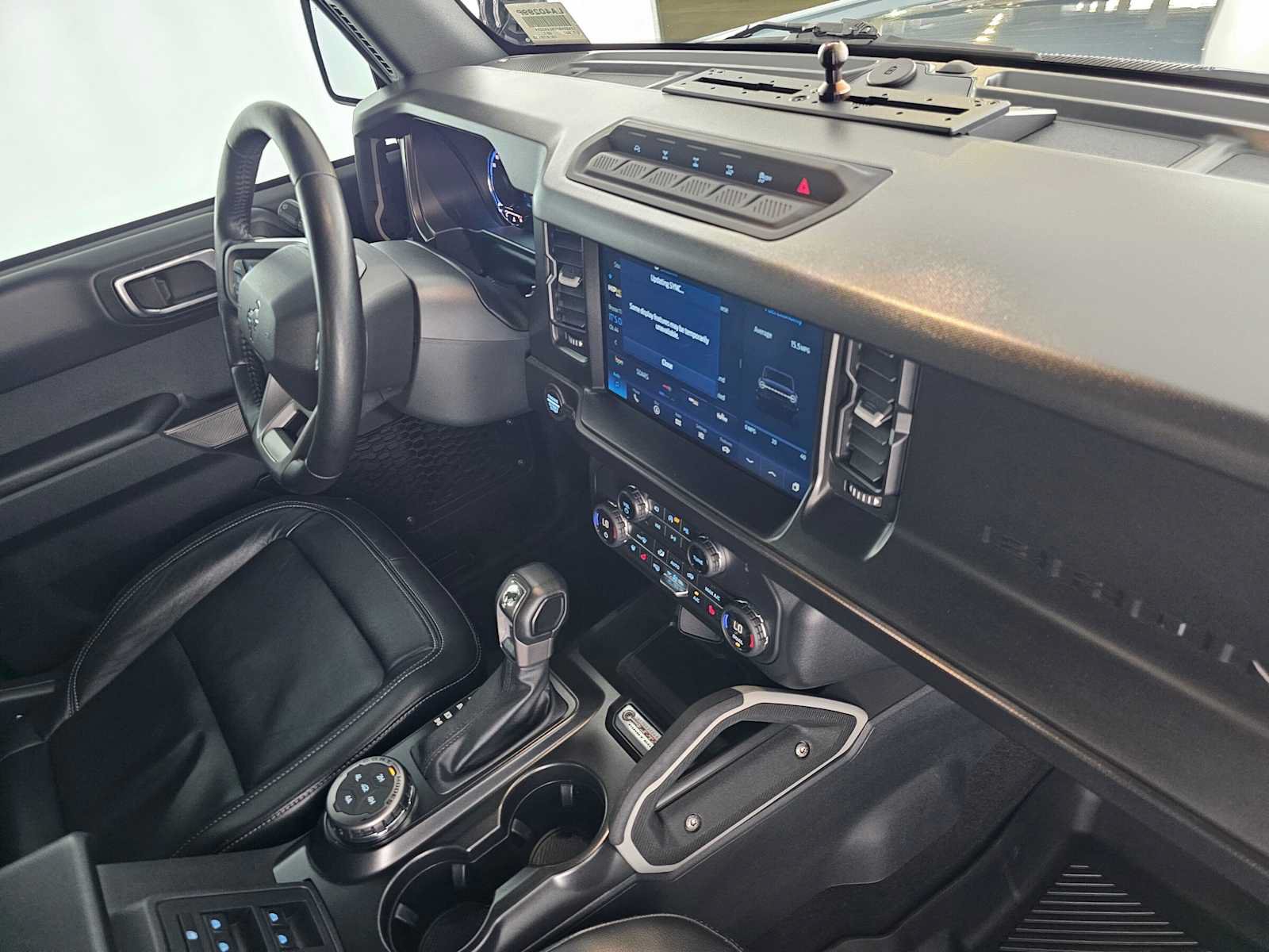 Used 2021 Ford Bronco First Edition AWD/4WD image 11