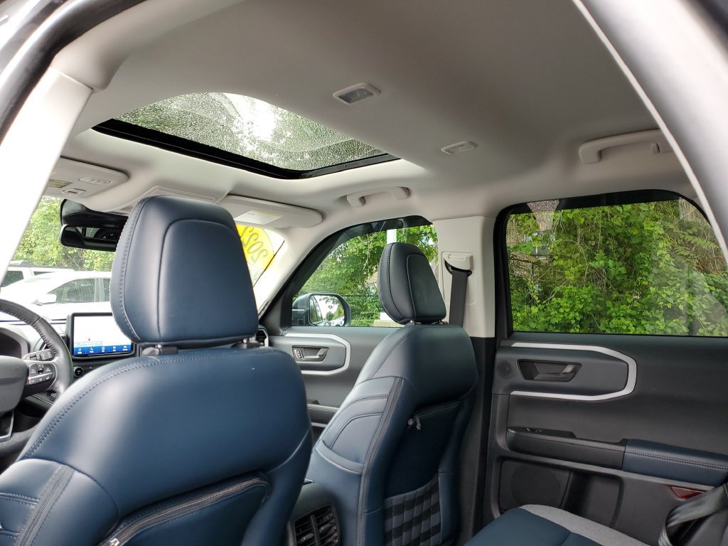 Used 2022 Ford Bronco Sport Outer Banks AWD/4WD image 13
