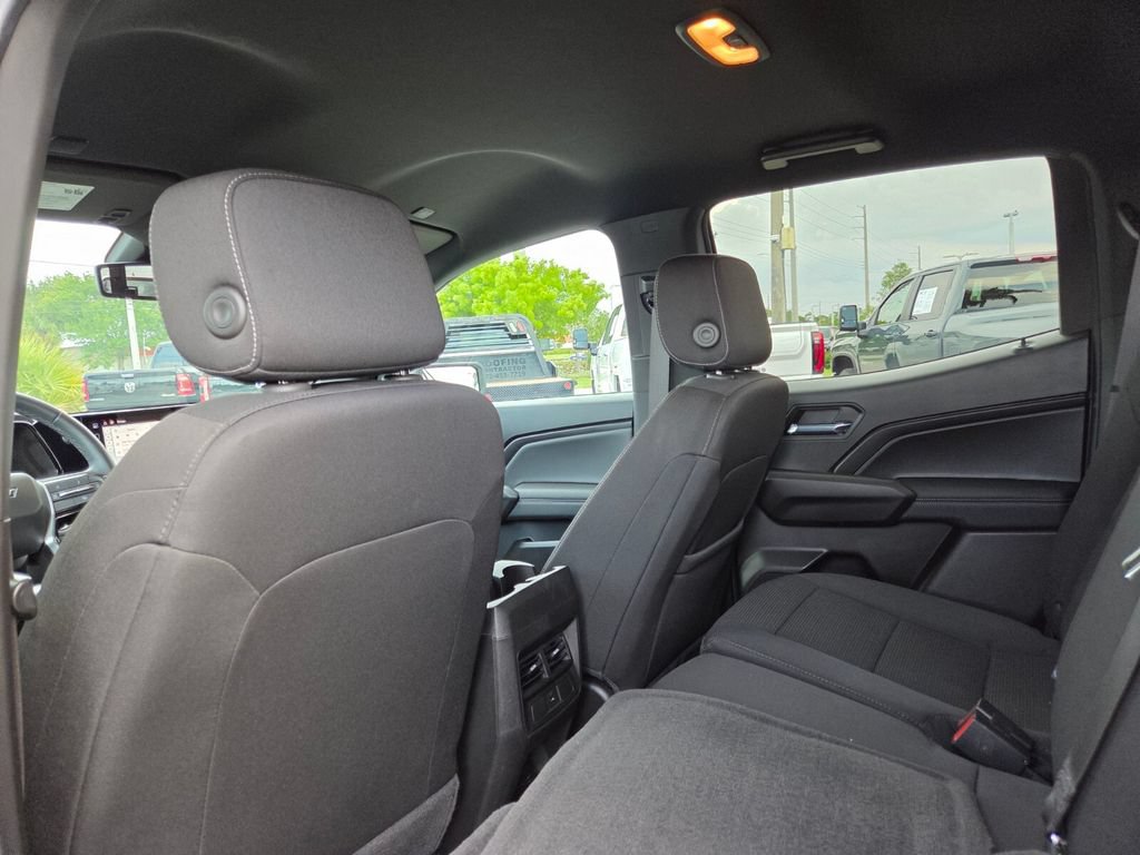 Used 2025 Chevrolet Colorado LT w/ Advanced Trailering Package RWD image 19