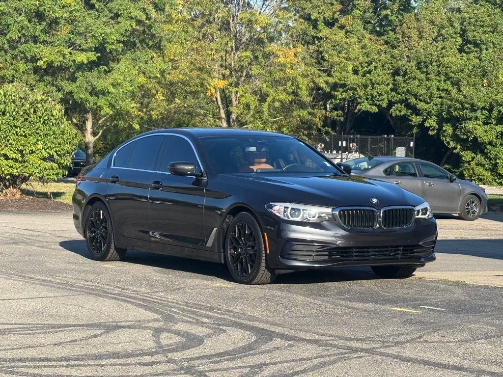Used 2019 BMW 530i xDrive w/ Premium Package