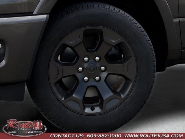 New 2026 RAM 1500 4x4 Crew Cab image 9