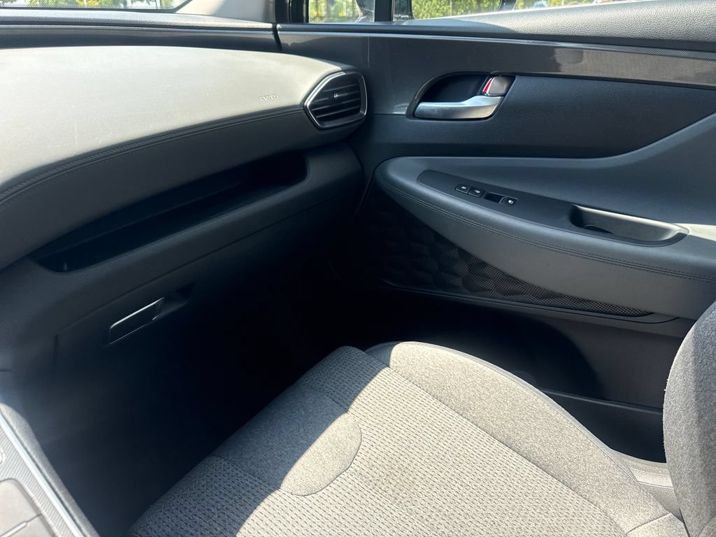 Used 2023 Hyundai Santa Fe SEL FWD image 17
