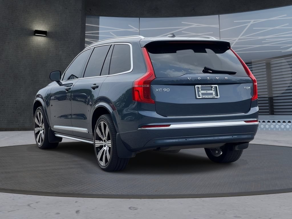 Used 2025 Volvo XC90 T8 Plus w/ Protection Package Premier AWD/4WD image 3