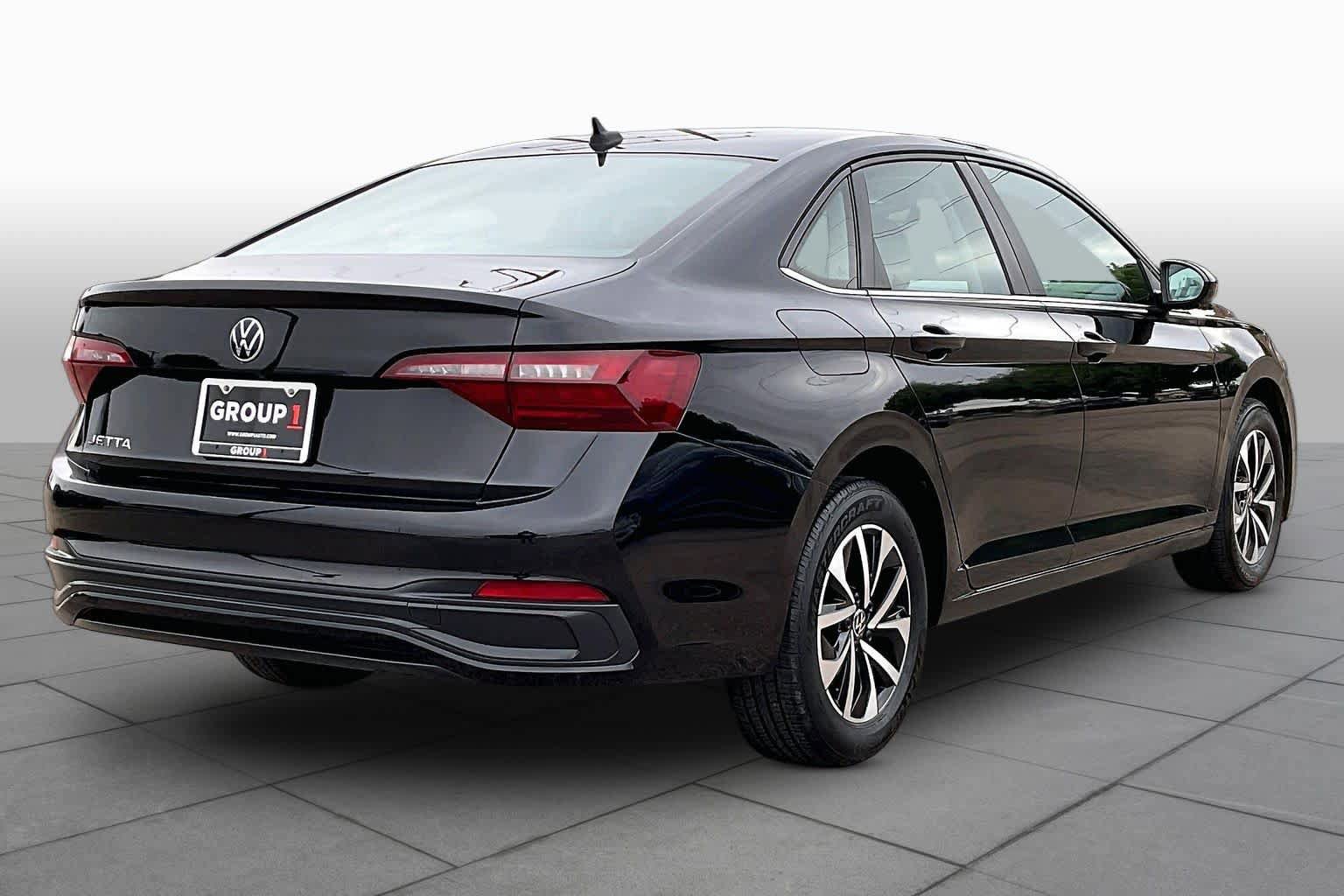 Used 2024 Volkswagen Jetta S FWD image 12