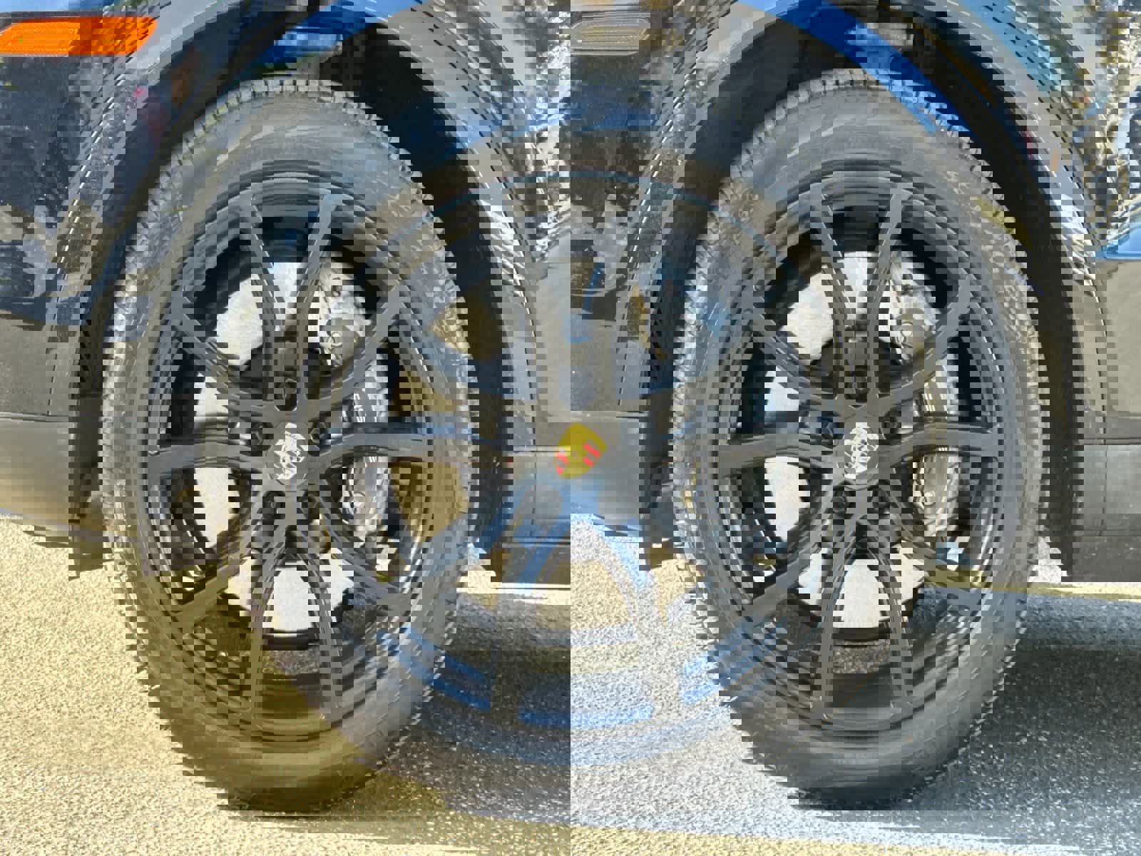 Certified 2023 Porsche Cayenne Platinum Edition w/ Towing Package w/o Tow Ball image 31