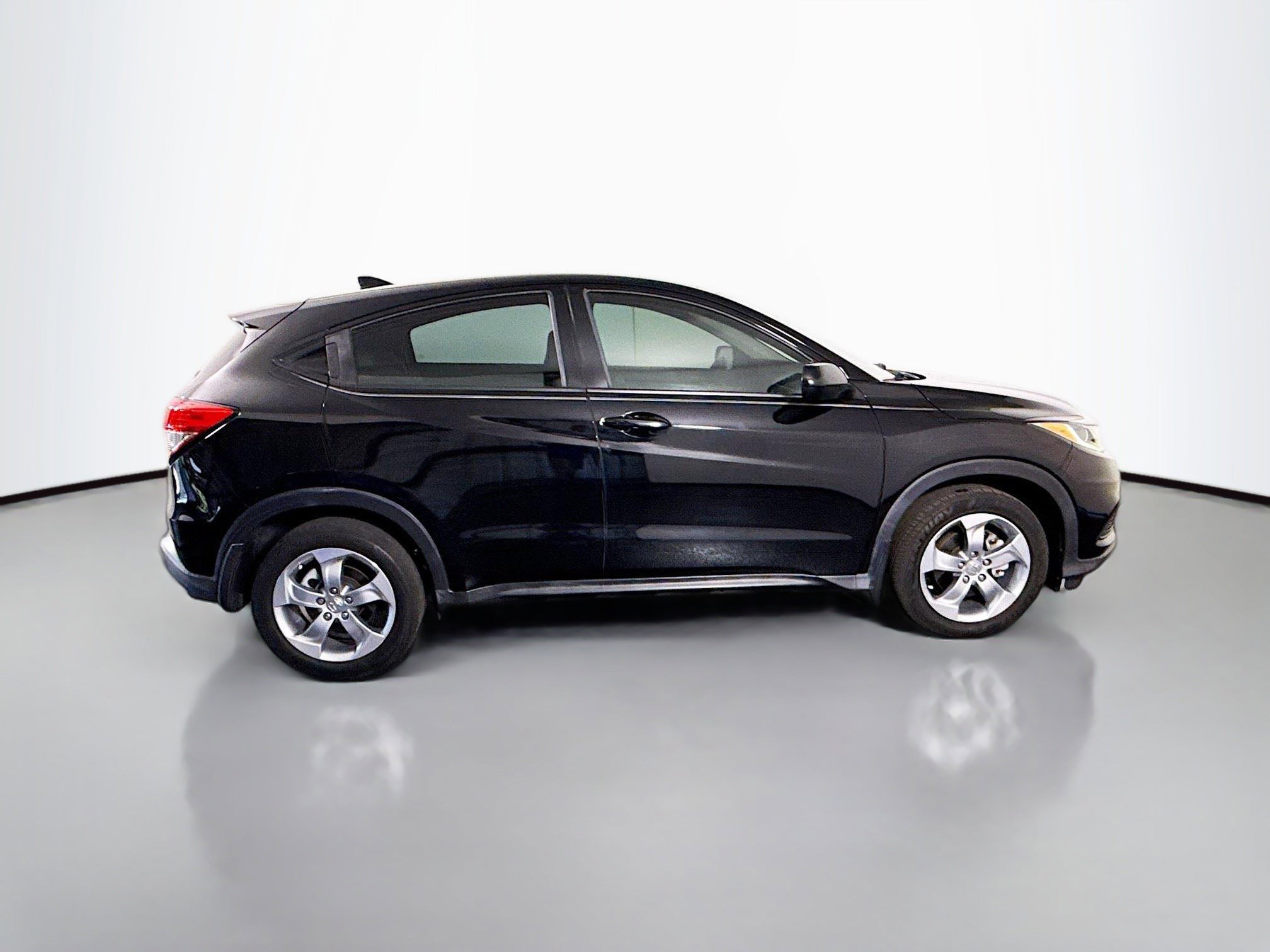 Used 2019 Honda HR-V LX image 11