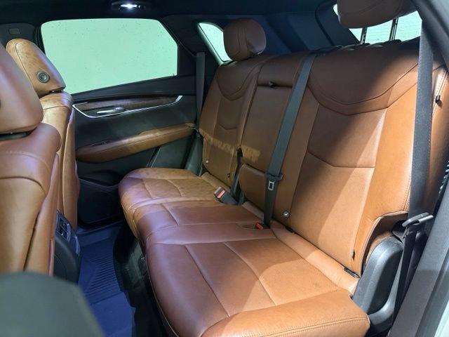 Certified 2020 Cadillac XT5 Premium Luxury w/ LPO, Floor Liner Package FWD image 27