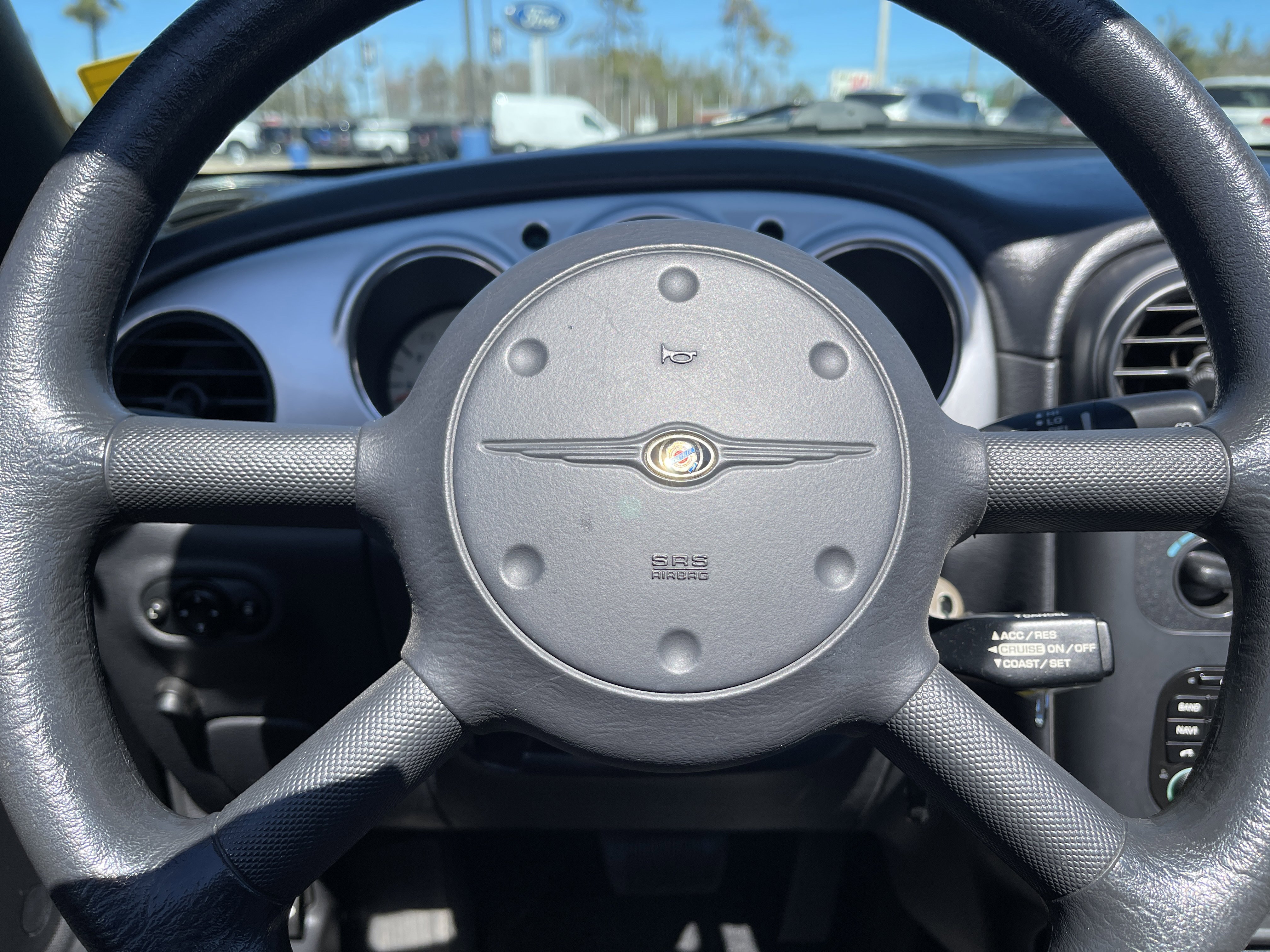 Used 2005 Chrysler PT Cruiser Touring FWD image 14