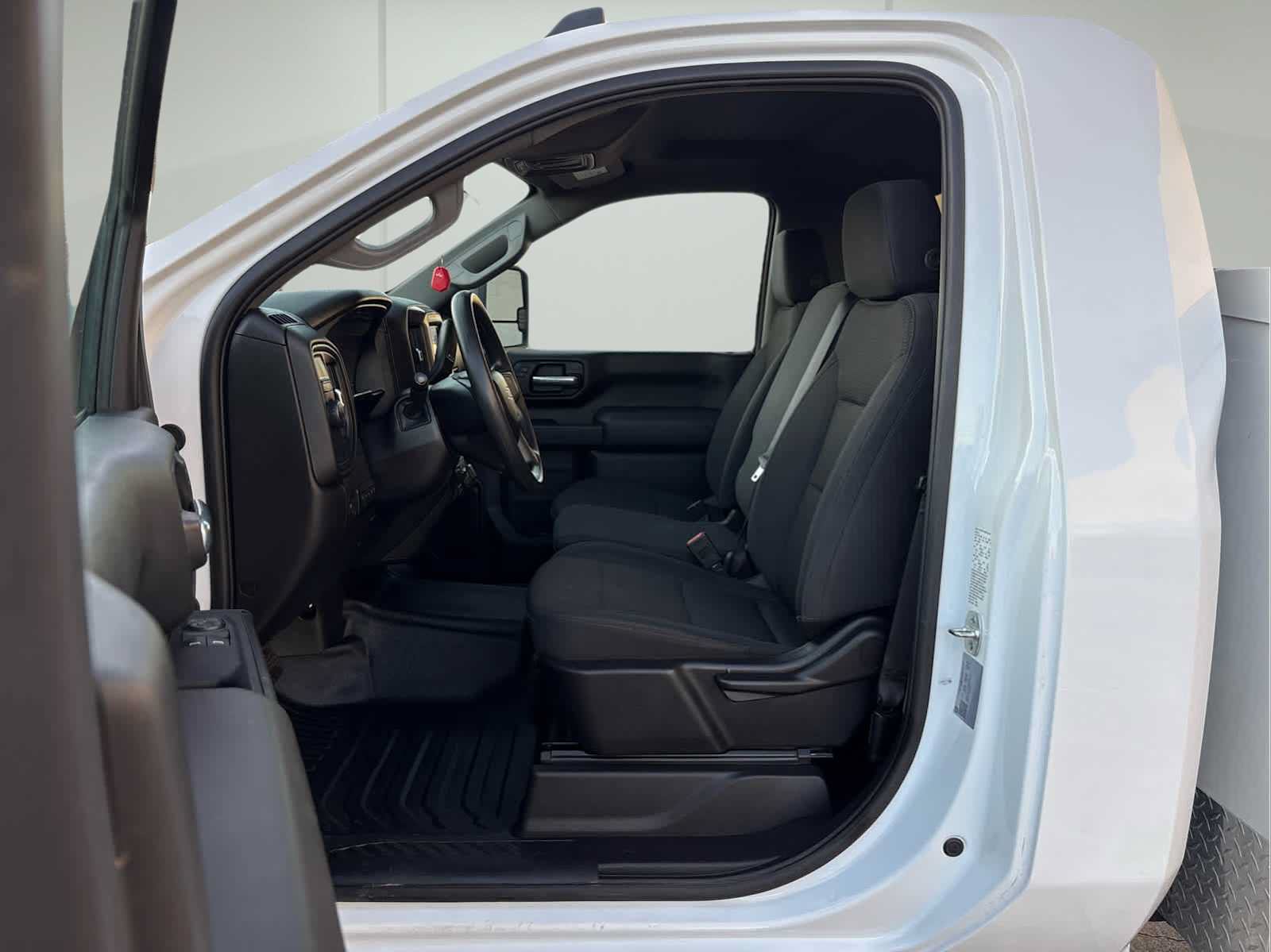 Used 2025 Chevrolet Silverado 2500 W/T RWD image 18