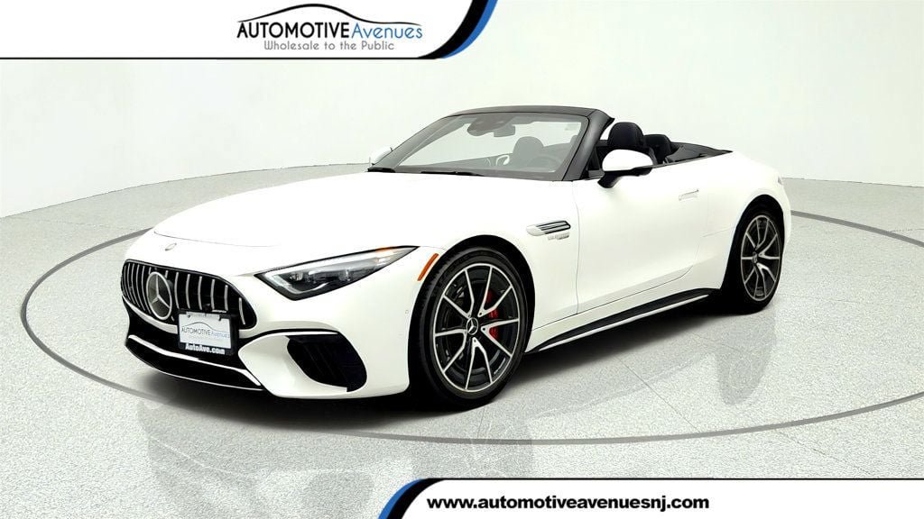 Used 2023 Mercedes-Benz SL 55 AMG 4MATIC video 1