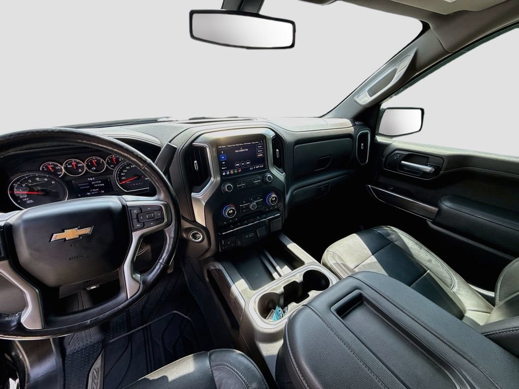 Used 2019 Chevrolet Silverado 1500 LTZ w/ LTZ Convenience Package AWD/4WD image 9
