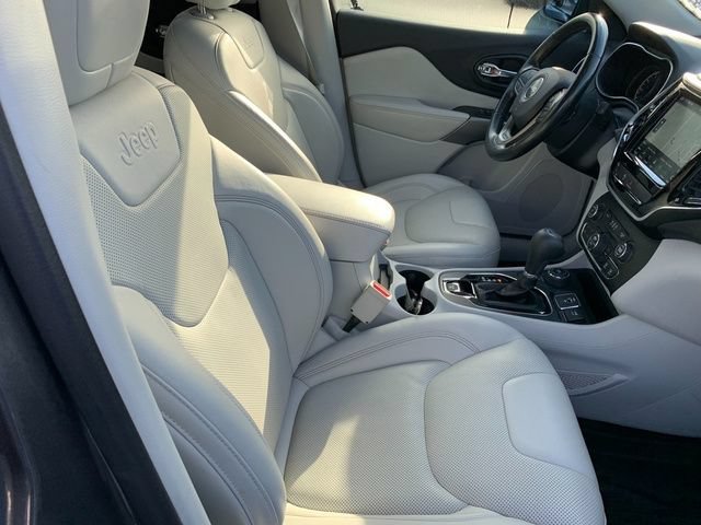 Certified 2020 Jeep Cherokee Limited AWD/4WD image 10