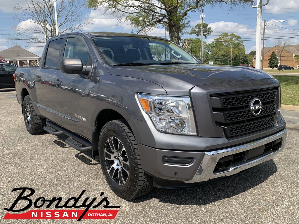 Used 2023 Nissan Titan SV w/ SV Convenience Package