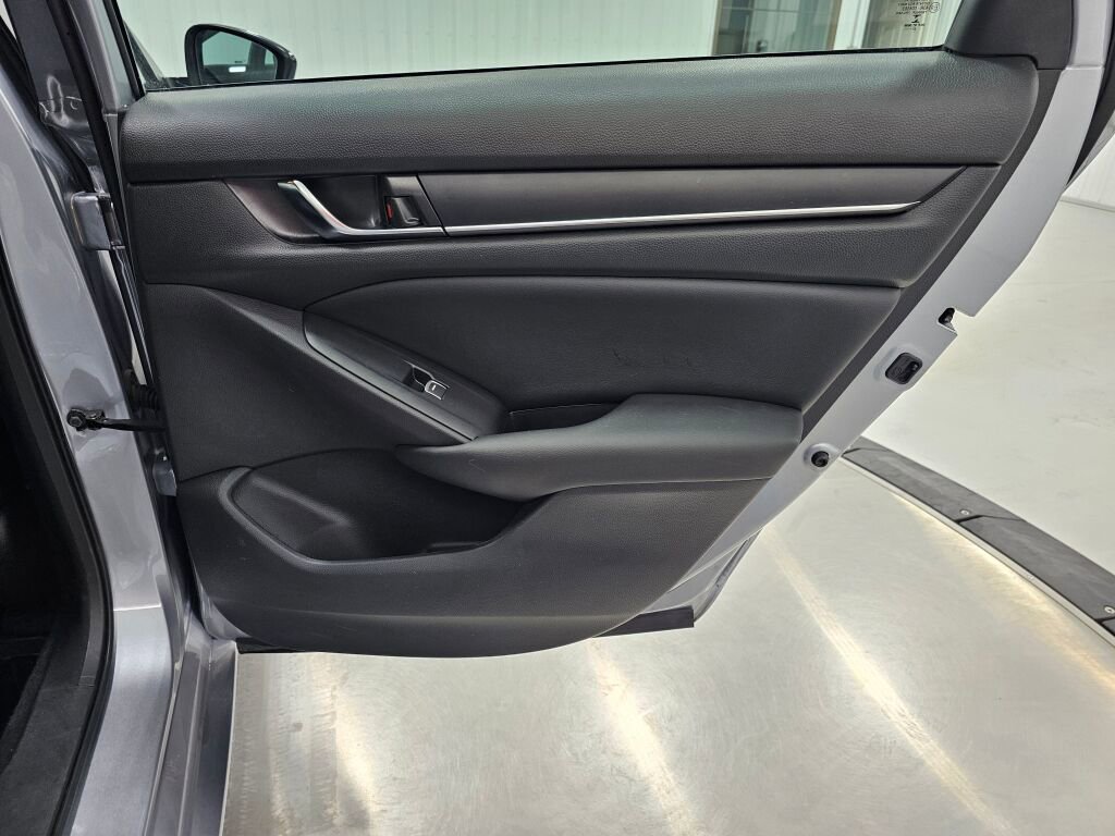 Used 2022 Honda Accord Sport image 23