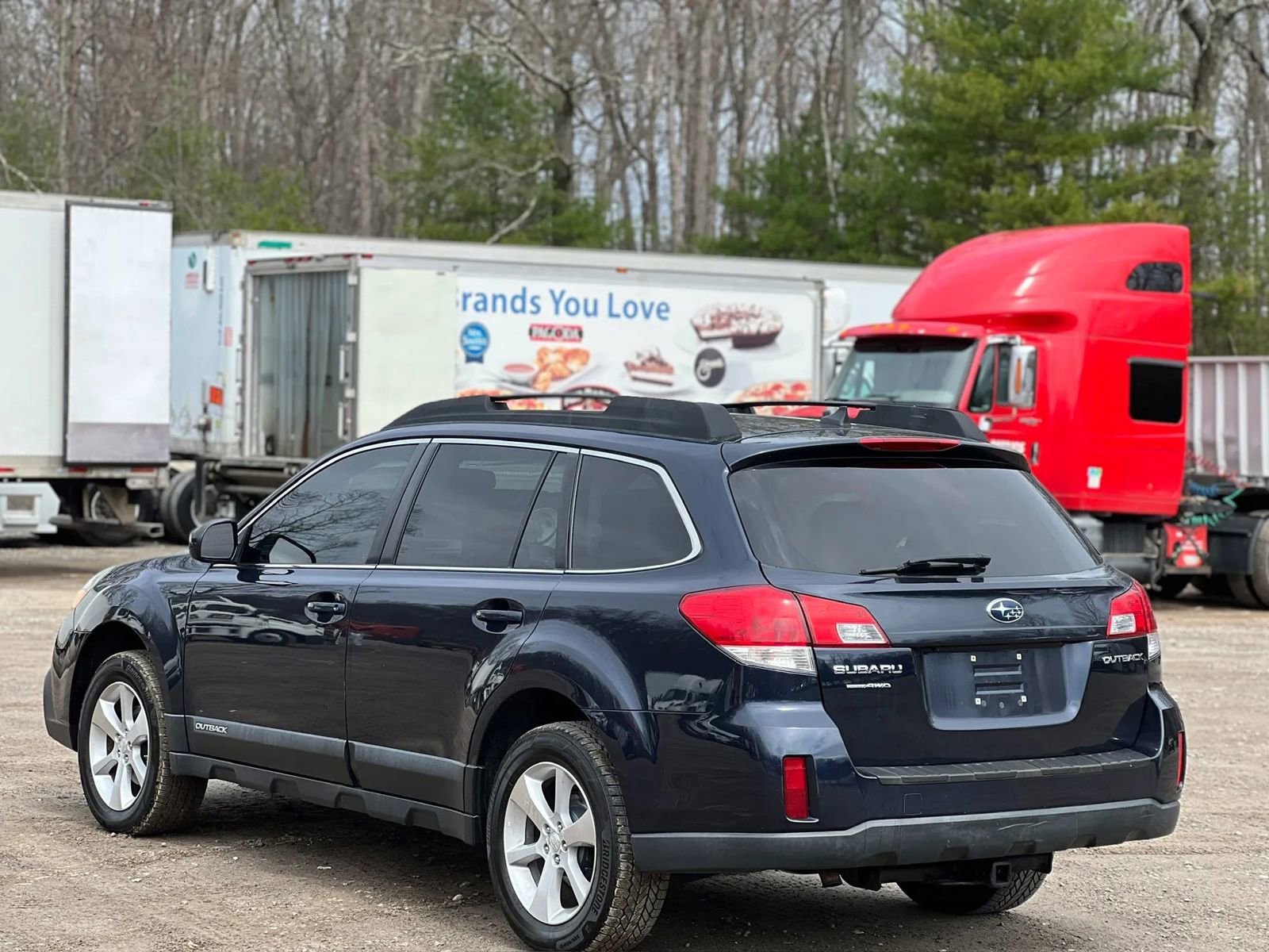 Used 2013 Subaru Outback 2.5i Limited w/ Moonroof Pkg image 4