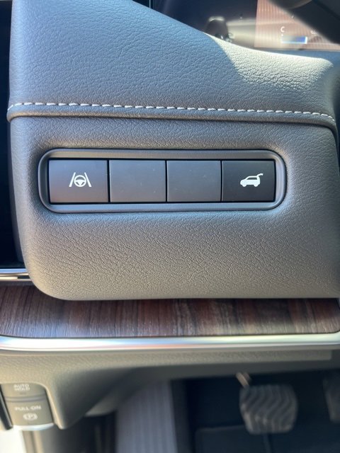 New 2026 Nissan Armada SL w/ Captain's Chari Seat Package image 11