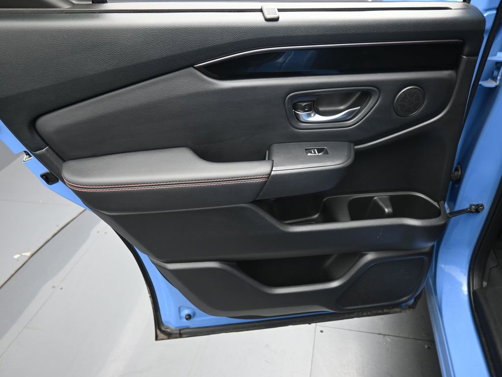 Used 2023 Honda Pilot TrailSport image 11