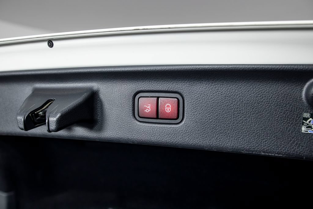Used 2023 Mercedes-Benz Maybach S 580 4MATIC image 20