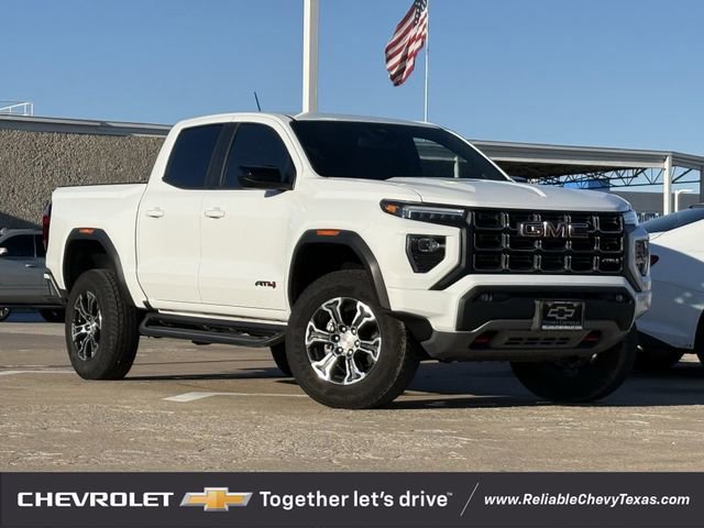 Certified 2025 GMC Canyon AT4 w/ LPO, Off Road Lift Package image 2