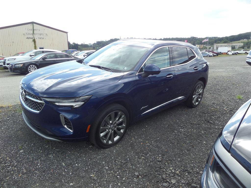 Used 2022 Buick Envision Avenir w/ Technology Package II image 1